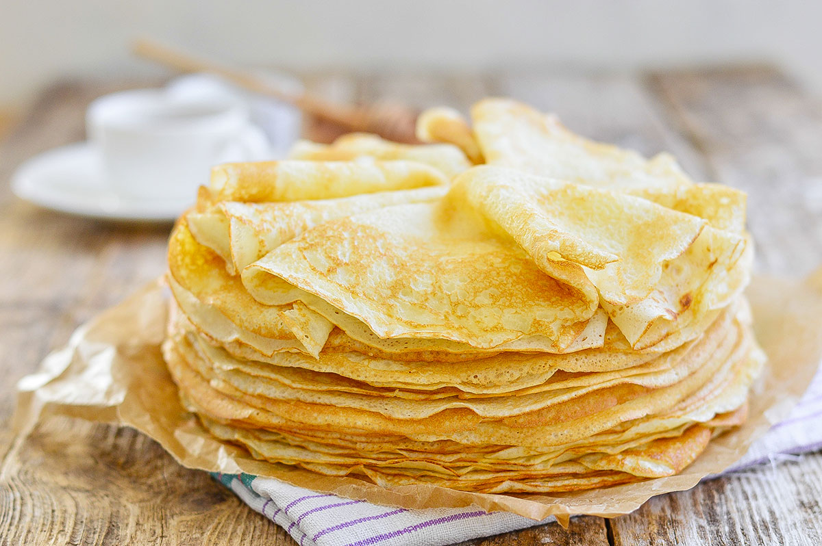 Recette Crepes De La Chandeleur Faciles Et Delicieuses Herve Cuisine