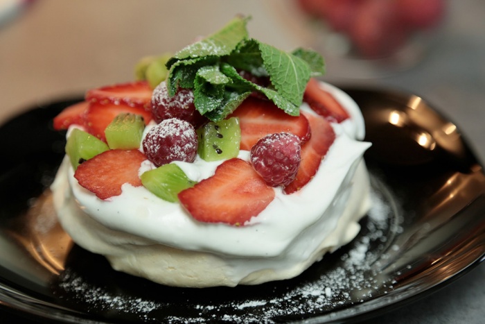 pavlova fruits rouges