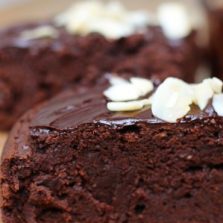 Moist vegan chocolate cake recipe