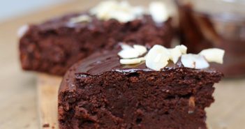 Moist vegan chocolate cake recipe