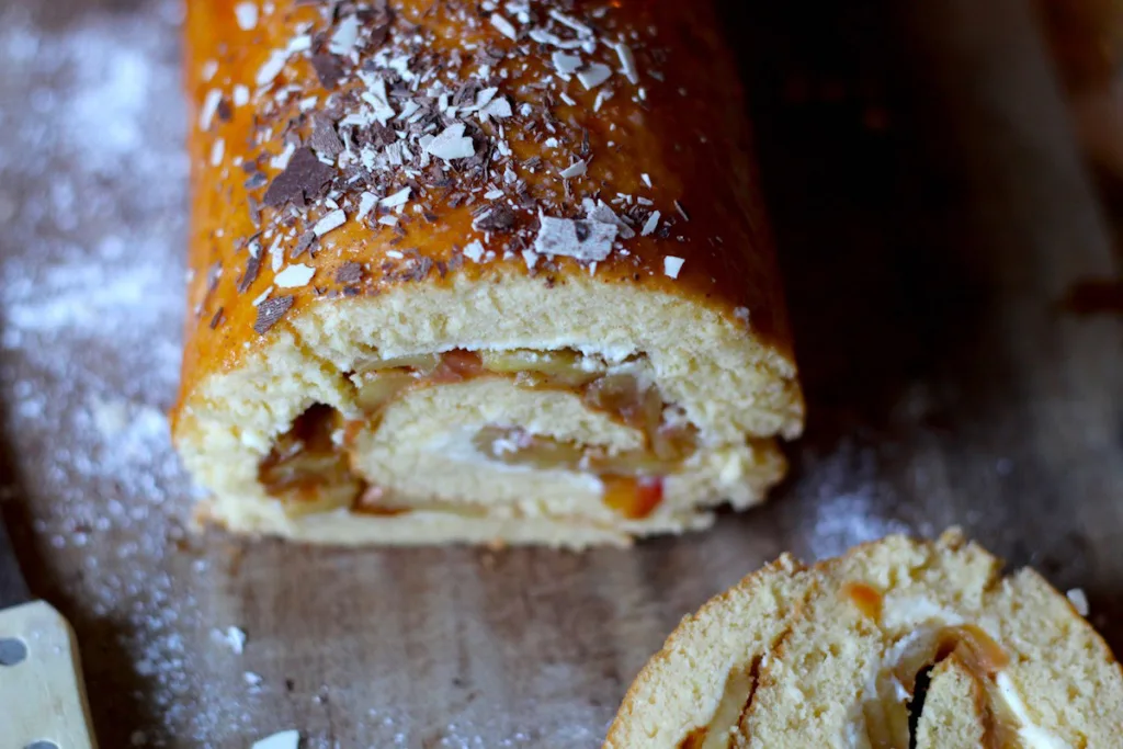 Gâteau Roulé Léger à la Confiture - Plat et Recette