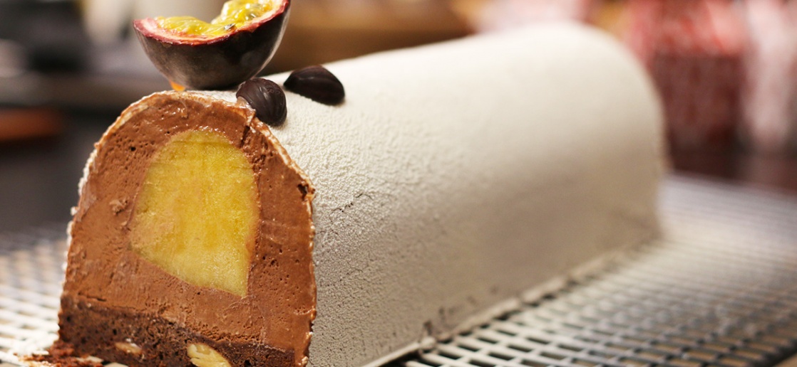 recette buche de noel au chocolat et fruits exotiques