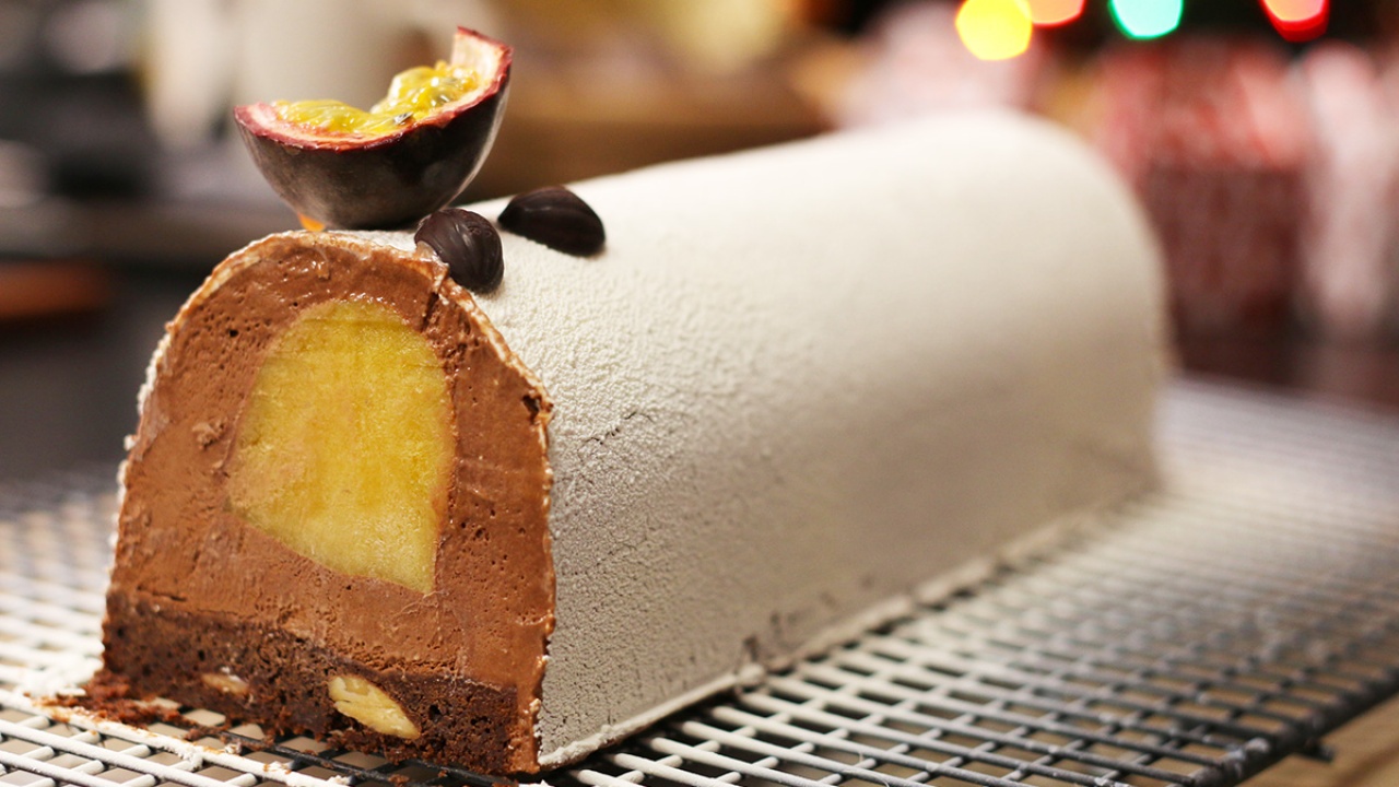 Recette Buche De Noel Au Chocolat Et Insert Fruits Exotiques Facile Recette Buche De Noel Au Chocolat Et Insert Fruits Exotiques Facile