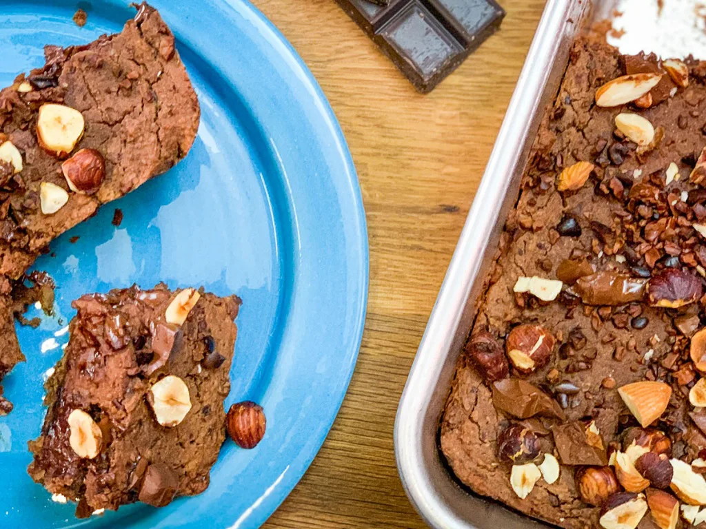 Recette De Brownies Magique Aux Haricots Tres Proteines Hervecuisine Com