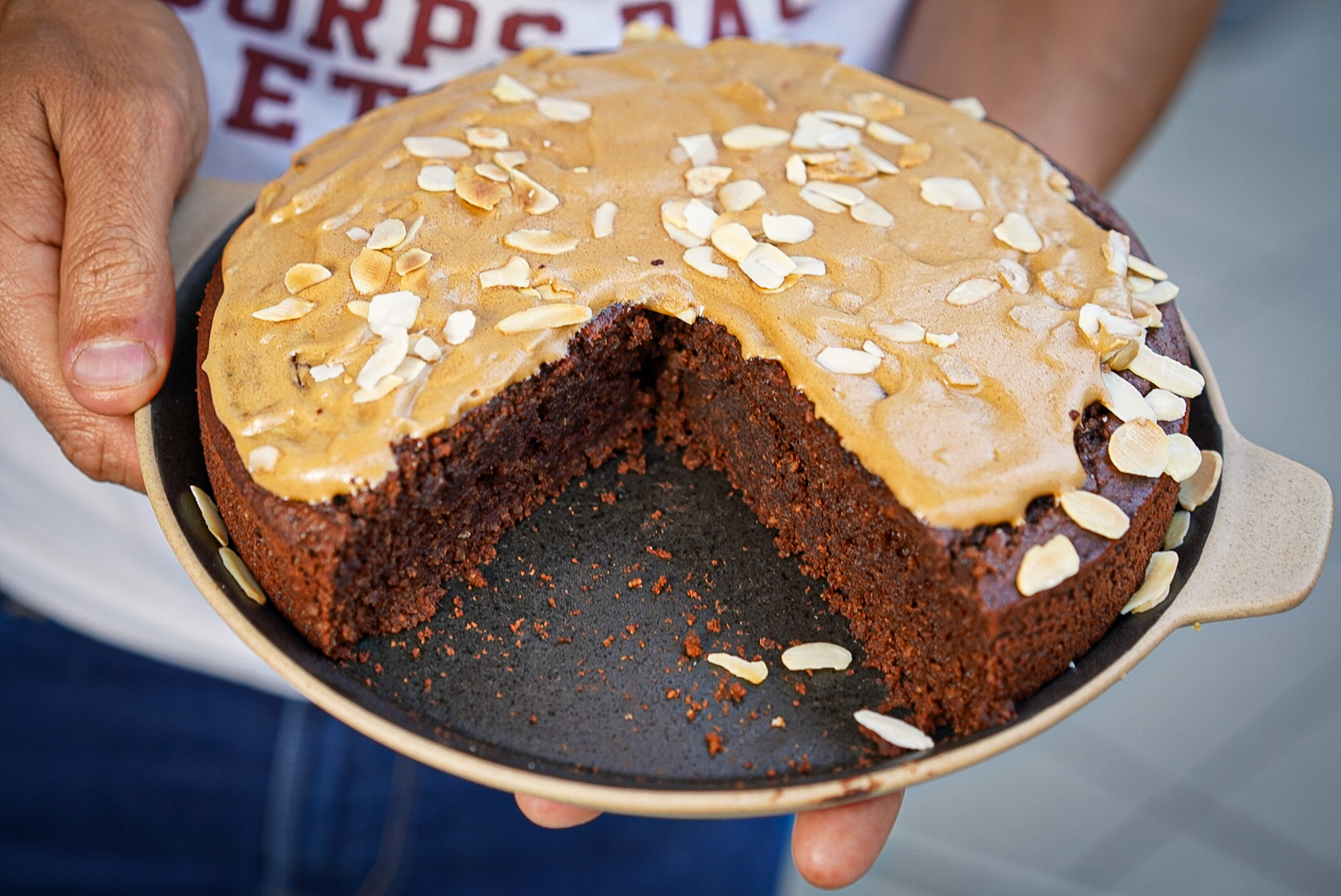 La recette du super moelleux chocolat amande sans beurre ni sucre 