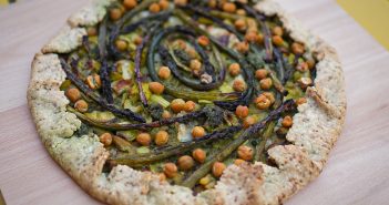 Tarte rustique aux légumes verts