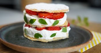 Mille-feuille fraises 5 ingrédients