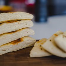 Recette pain pita sans four 5 ingrédients