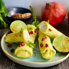 Crêpes lait de coco, haché de poisson, sauce mangue