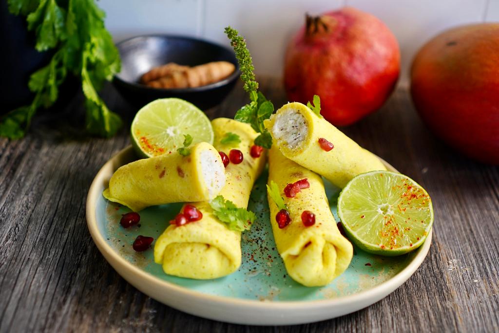 Crêpes lait de coco, haché de poisson, sauce mangue