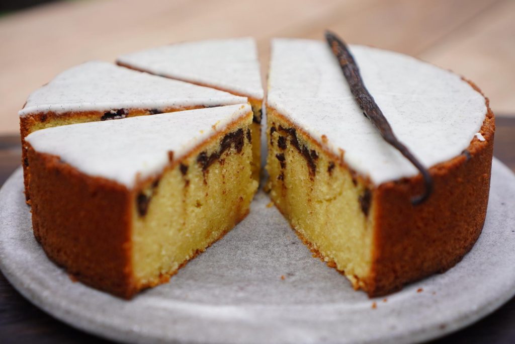 fondant aux amandes glaçage royal vanille
