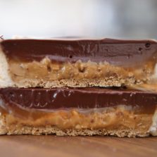 tartelette snikers