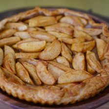 Tarte aux pommes feuillétée