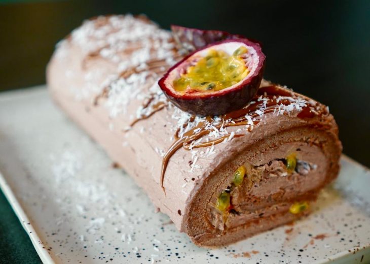 bûche de Noël facile avec biscuit souple et moelleux