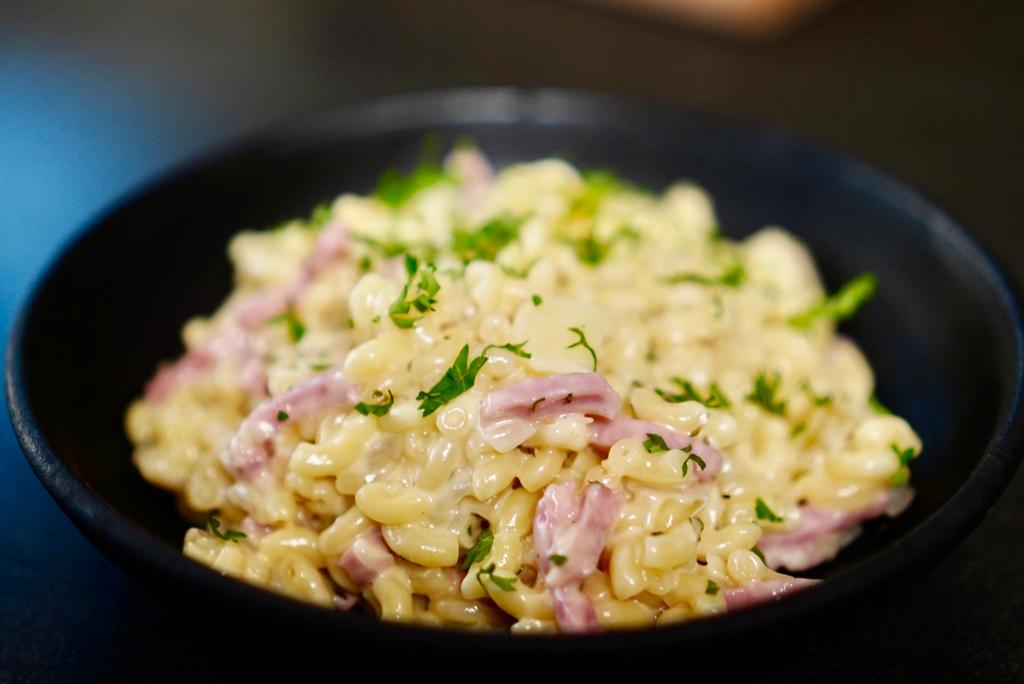 recette des coquillettes, façon risotto, jambon et comté