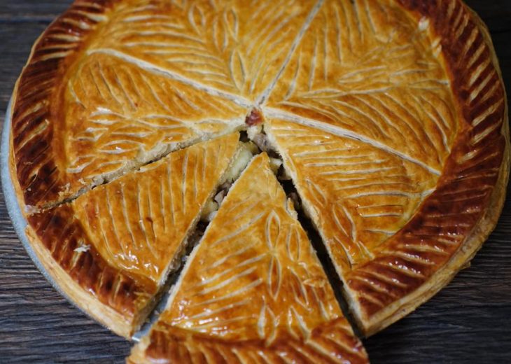 Tourte feuilletée champignons épinards mozzarella