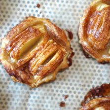 Tartelettes aux pommes caramélisées