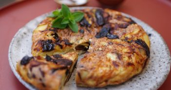 Recette de la tortilla pomme de terre et pruneaux d’Agen IGP