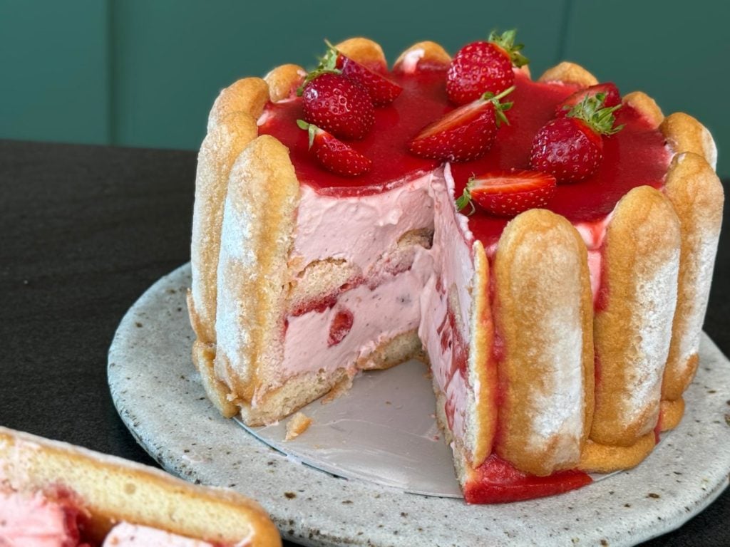 charlotte aux fraises facile