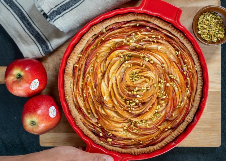 tarte pomme facon rose herve cuisine