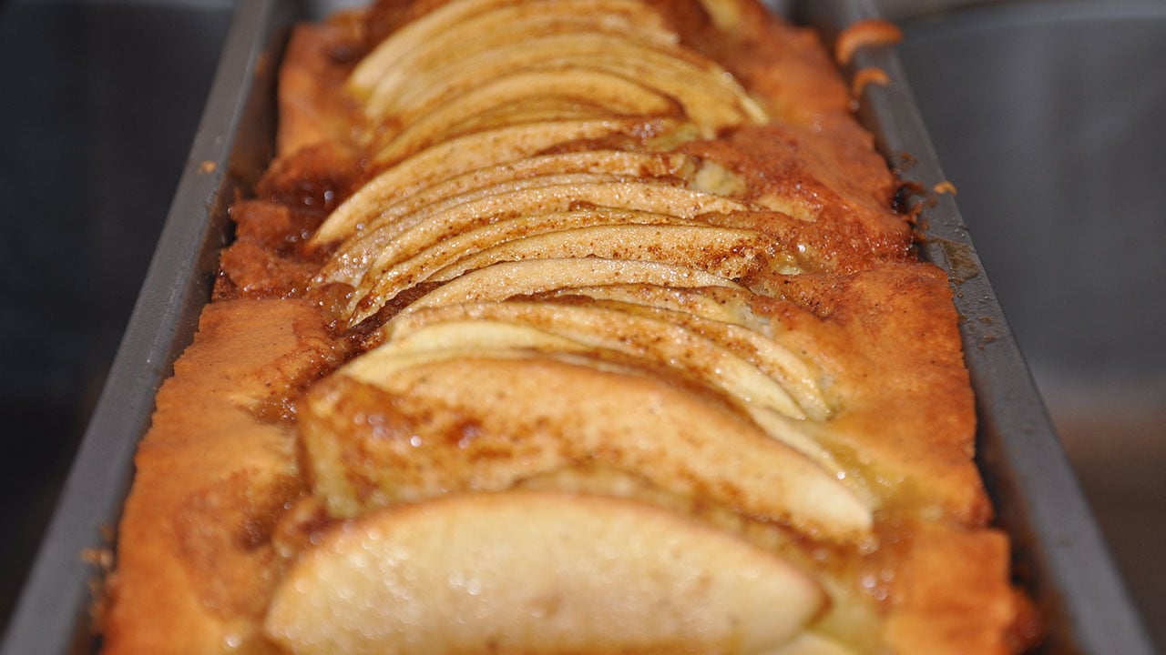 Meilleure Recette De Cake Aux Pommes Fondant A La Cannelle