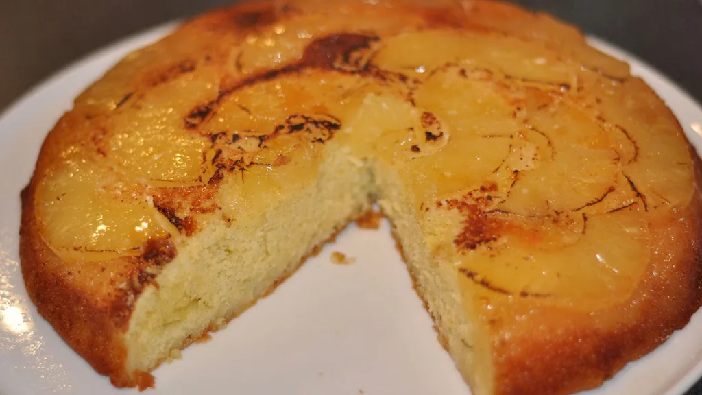 Gateau Renverse A L Ananas Caramelise Hervecuisine Com Gateau Renverse A L Ananas Caramelise Hervecuisine Com